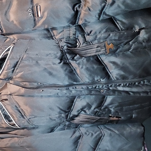 Women's puffy jacket - Picture 2 of 5